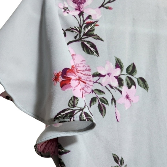 Floral crossbody wrap dress with ruffle size small - Picture 4 of 4